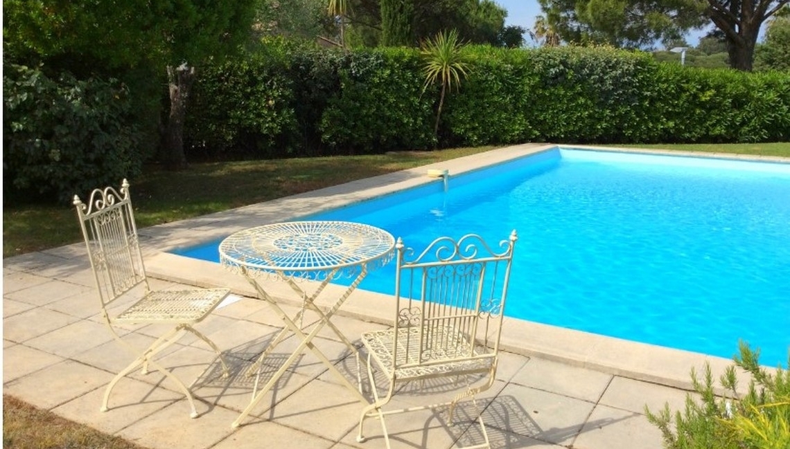 Piscine Villa Geai Beauvallon Properties