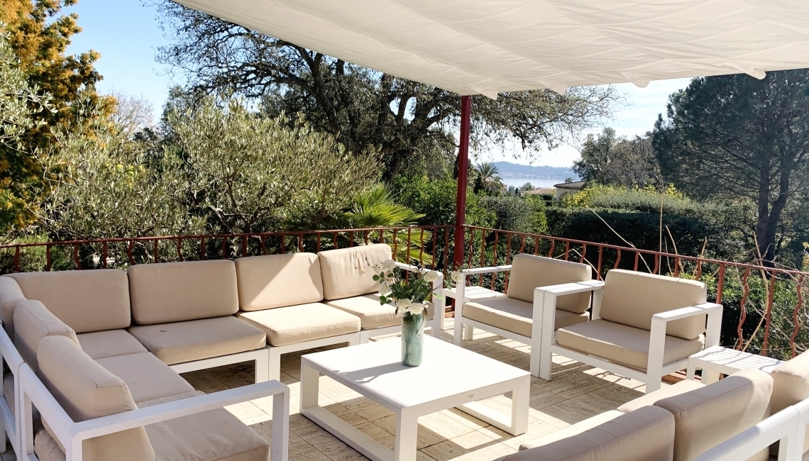 Salon de jardin Villa Serpolette Beauvallon Properties