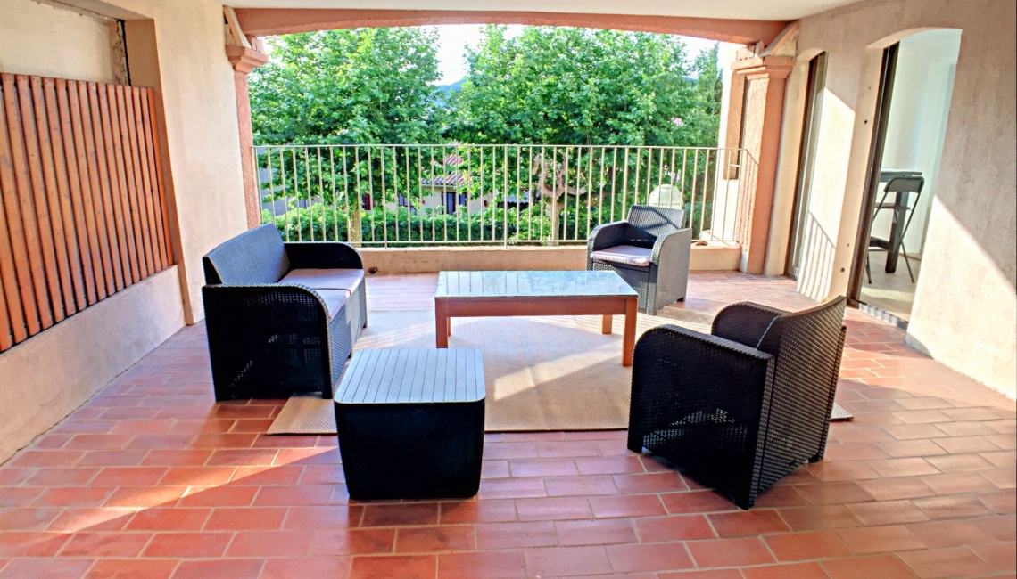 Terrasse Appartement Capucin Beauvallon Properties