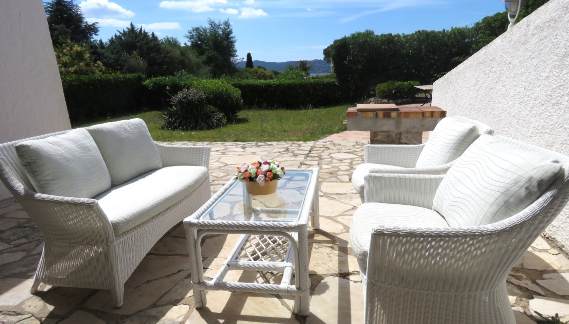 Terrasse Villa Rives Beauvallon Properties