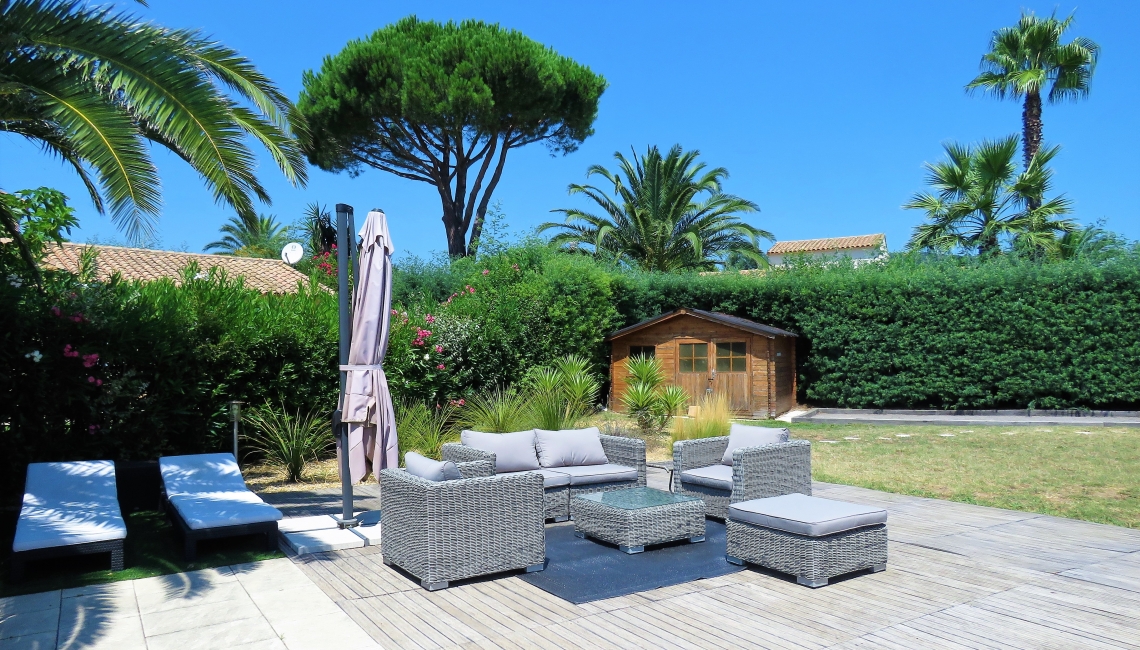 Jardin Villa Calopsitte Beauvallon Properties